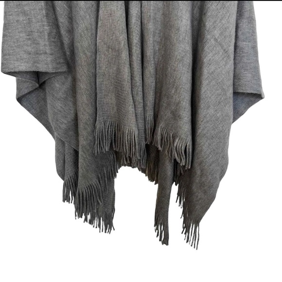 Vince Camuto Soft Gray Cardigan - Picture 3 of 4